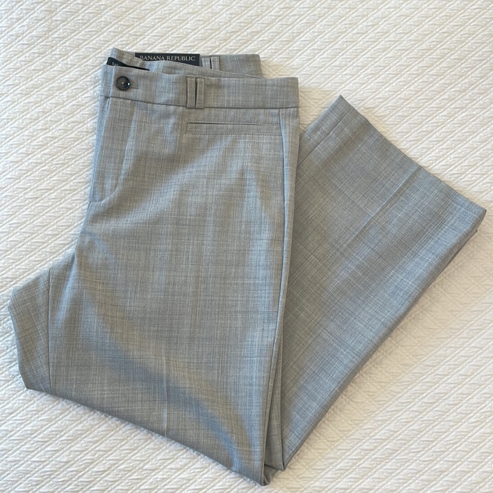 NWT Banana Republic Logan Crop Trousers